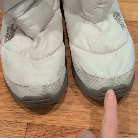 The North Face 700 Women's Nuptse Apres Booties Goose Down Insulated - Picture 6 of 14